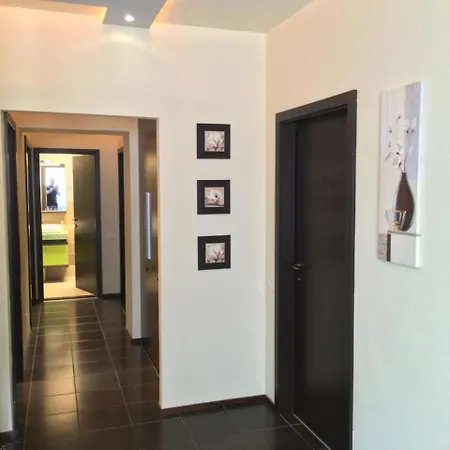 Apart Experience 2 Апартаменти *